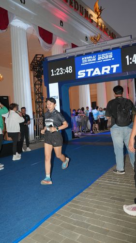 Race photo from KEMLU RUN 2025