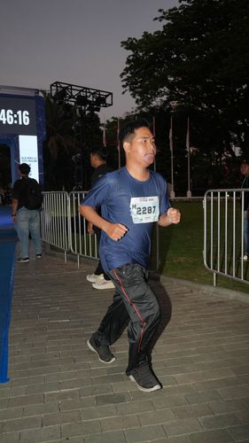 Race photo from KEMLU RUN 2025