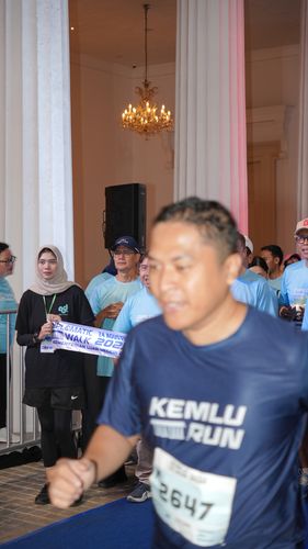 Race photo from KEMLU RUN 2025
