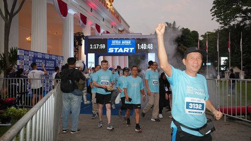 Race photo from KEMLU RUN 2025