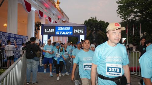 Race photo from KEMLU RUN 2025