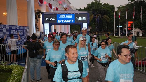 Race photo from KEMLU RUN 2025