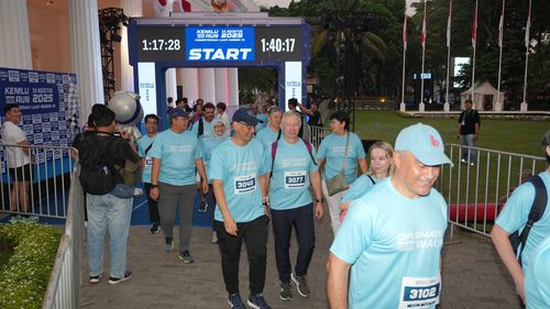 Race photo from KEMLU RUN 2025