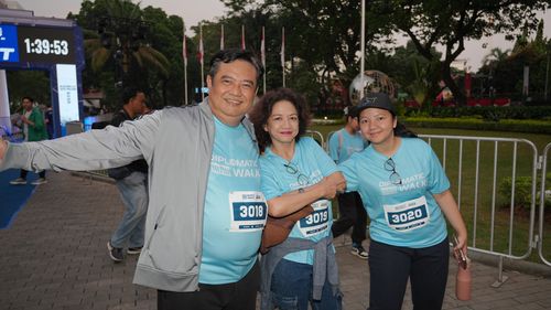 Race photo from KEMLU RUN 2025