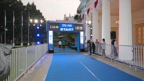 Race photo from KEMLU RUN 2025