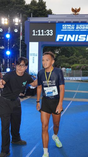 Race photo from KEMLU RUN 2025