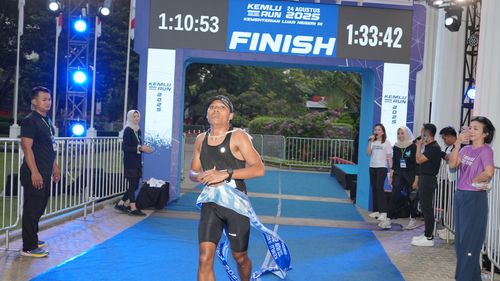 Race photo from KEMLU RUN 2025