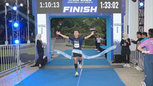 Race photo from KEMLU RUN 2025