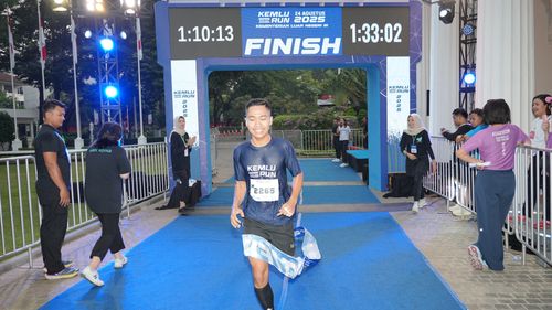 Race photo from KEMLU RUN 2025