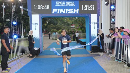 Race photo from KEMLU RUN 2025