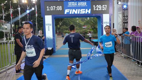 Race photo from KEMLU RUN 2025