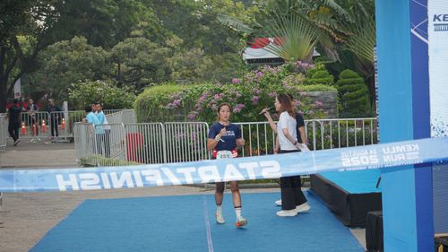 Race photo from KEMLU RUN 2025