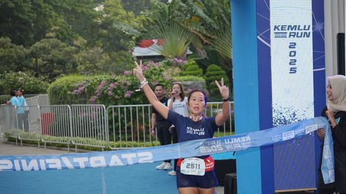 Race photo from KEMLU RUN 2025