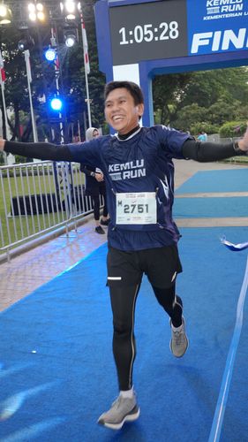 Race photo from KEMLU RUN 2025