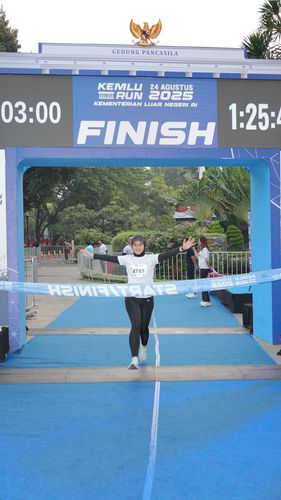 Race photo from KEMLU RUN 2025