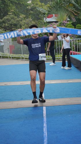 Race photo from KEMLU RUN 2025