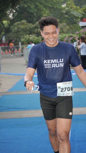 Race photo from KEMLU RUN 2025