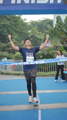 Race photo from KEMLU RUN 2025