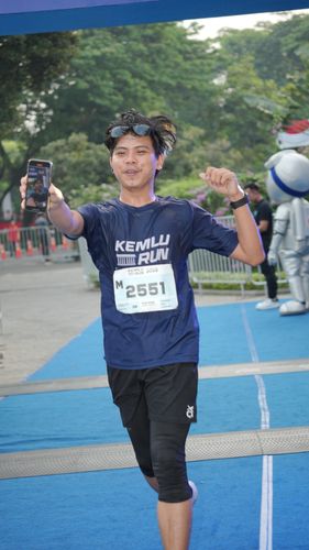 Race photo from KEMLU RUN 2025
