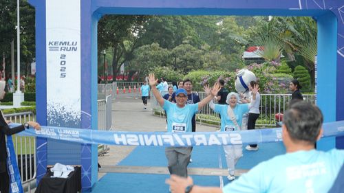 Race photo from KEMLU RUN 2025