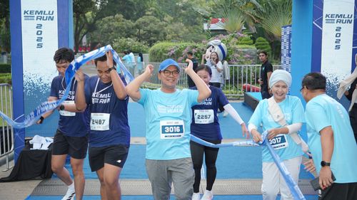 Race photo from KEMLU RUN 2025