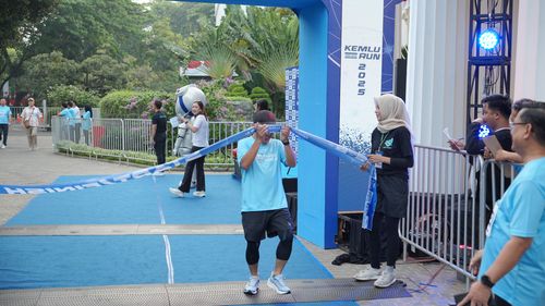 Race photo from KEMLU RUN 2025