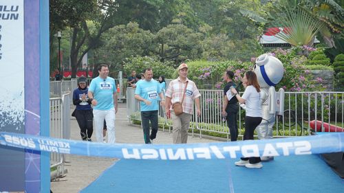 Race photo from KEMLU RUN 2025