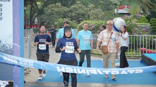Race photo from KEMLU RUN 2025