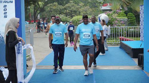 Race photo from KEMLU RUN 2025