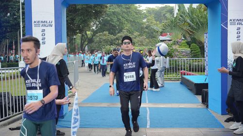 Race photo from KEMLU RUN 2025