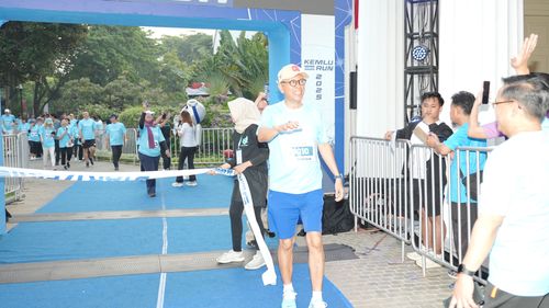 Race photo from KEMLU RUN 2025