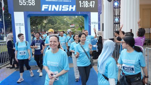 Race photo from KEMLU RUN 2025
