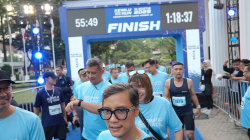 Race photo from KEMLU RUN 2025
