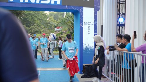Race photo from KEMLU RUN 2025