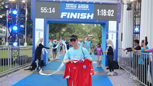 Race photo from KEMLU RUN 2025