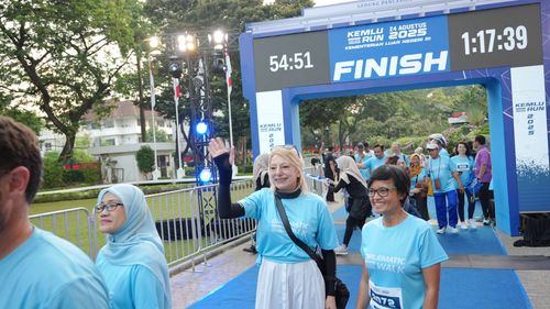 Race photo from KEMLU RUN 2025