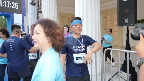 Race photo from KEMLU RUN 2025