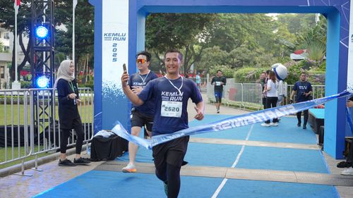 Race photo from KEMLU RUN 2025