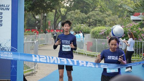 Race photo from KEMLU RUN 2025