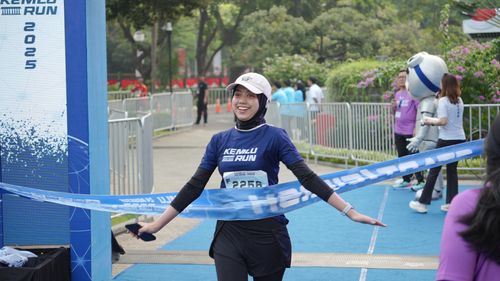 Race photo from KEMLU RUN 2025