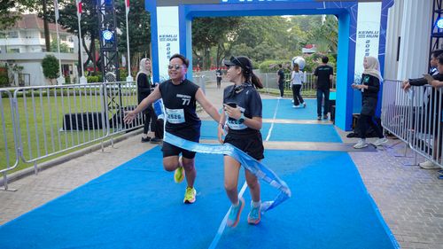Race photo from KEMLU RUN 2025