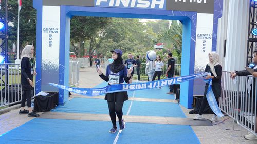 Race photo from KEMLU RUN 2025