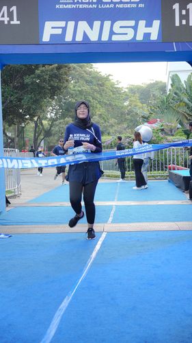 Race photo from KEMLU RUN 2025