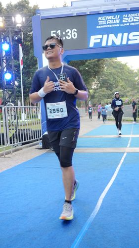 Race photo from KEMLU RUN 2025