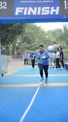 Race photo from KEMLU RUN 2025