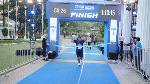 Race photo from KEMLU RUN 2025