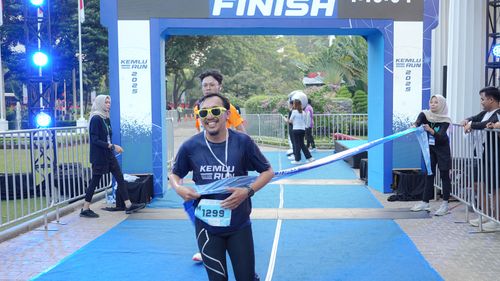 Race photo from KEMLU RUN 2025