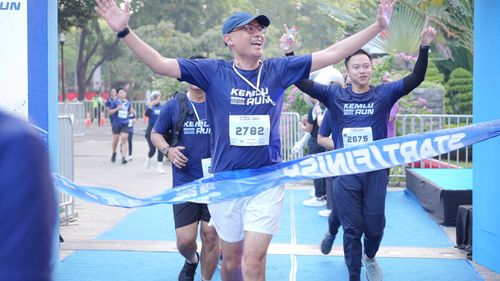 Race photo from KEMLU RUN 2025