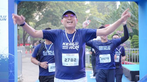 Race photo from KEMLU RUN 2025