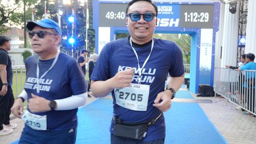 Race photo from KEMLU RUN 2025